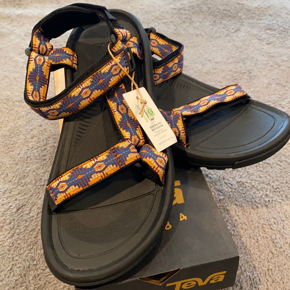 NEW Teva Sandals